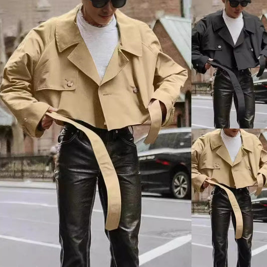 Damen Kurze Jacke mit doppelter Knopfleiste und bindbarem Saum Stalluxe