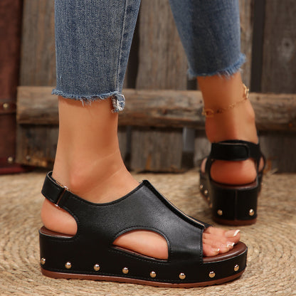 Damen Wedge-Sandaletten mit modischen Cut-Outs und glitzernden Nieten Stalluxe
