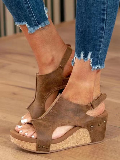 Damen Glitzernde Wedge-Sandaletten mit Korksohle und modischen Metallakzenten Stalluxe