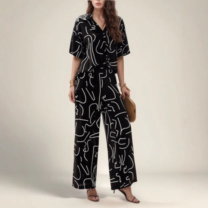 Damen Pyjama-Set mit modernem grafischem Design Stalluxe