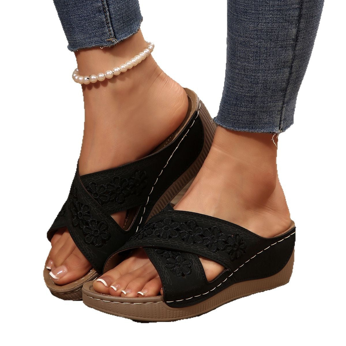 Damen Komfortable Riemensandalen mit floralem Dekor Stalluxe