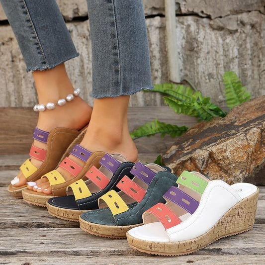 Damen Keil-Sandalen mit bunten Riemen Stalluxe