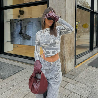 Damen Crop-Top mit kreativem Schriftdesign und weitem Schnitt Stalluxe