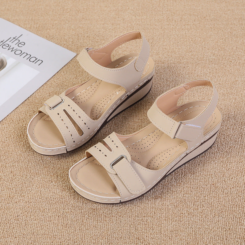 Damen Wedge-Sandalen mit anatomischem Fußbett und verstellbaren Riemen Stalluxe