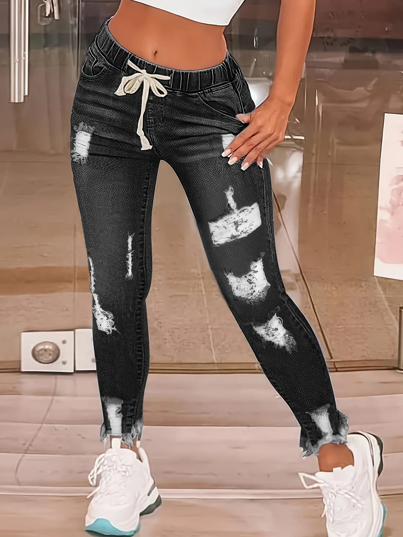 Damen Jeansleggings mit lässigem Schnitt und modischen Destroyed-Details Stalluxe