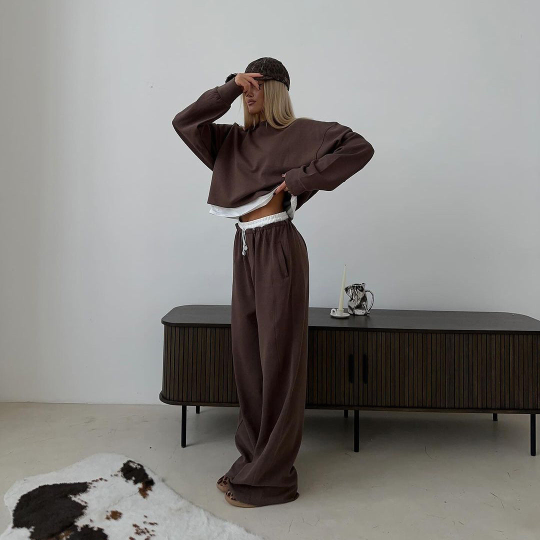 Damen komfortable und stylische Loungewear-Set Stalluxe Braun