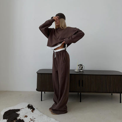 Damen komfortable und stylische Loungewear-Set Stalluxe Braun