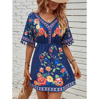 Damen Freizeitkleid mit floralem Design und fransigen Ärmeln Stalluxe