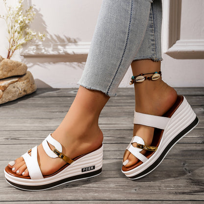 Damen Wedge-Sandalen mit elegantem Riemen-Design und komfortabler Sohle Stalluxe