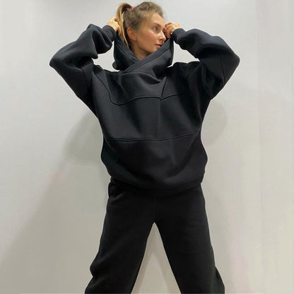 Damen lässiger Hoodie mit lässiger Jogginghose im modernen Schnitt Stalluxe