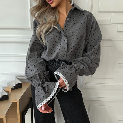 Damen Bluse mit Herzchenmuster und dekorativen Rüschendetails Stalluxe