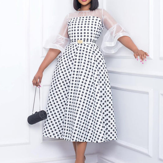 Damen Blumenkleid mit transparenten Ärmeln Stalluxe