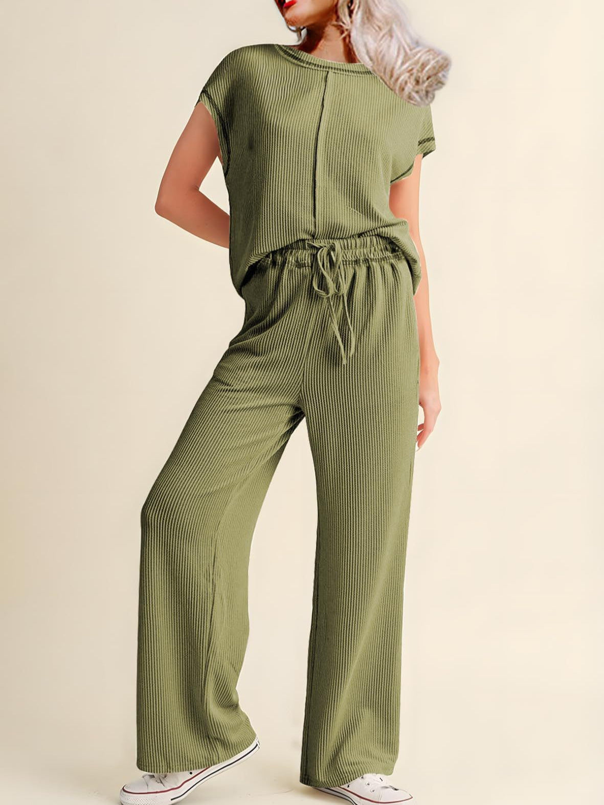 Damen Bequemer Jumpsuit mit weitem Bein und elastischem Bund Stalluxe