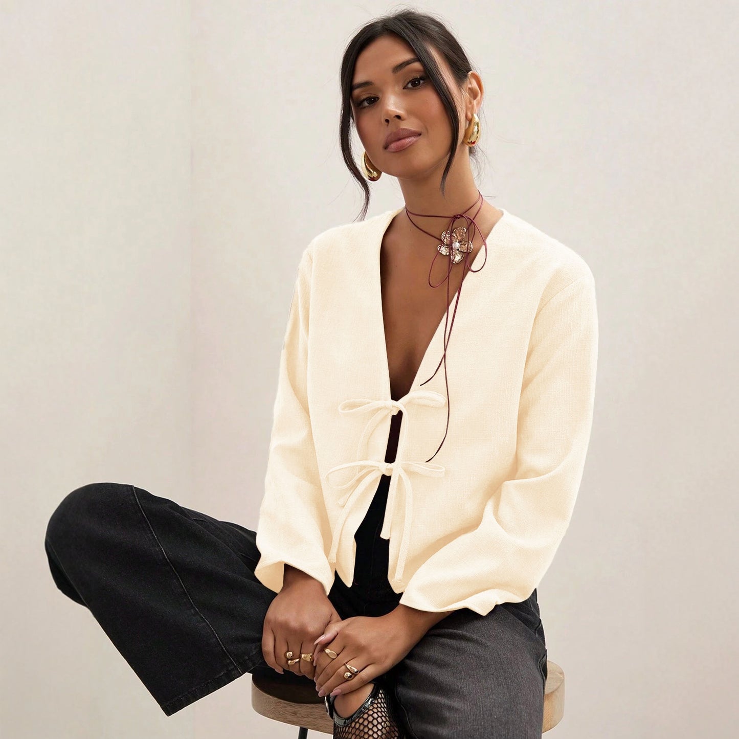 Damen Kurzarmbluse mit dekorativem Knoten Stalluxe