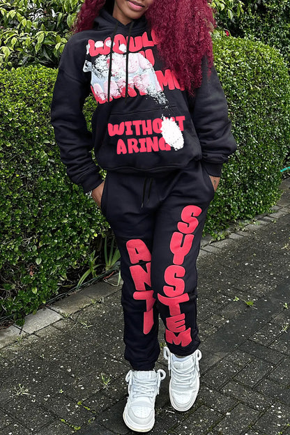 Damen Sportliches Sweatpants und Hoodie Set mit auffälligem Schriftzug Stalluxe