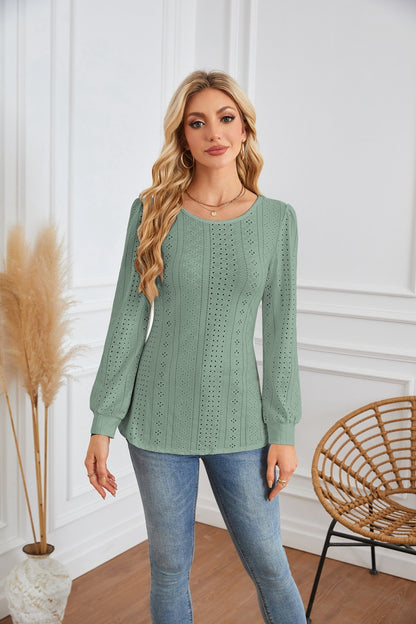 Damen Bluse mit luftigen Lochmustern und eleganten Puffärmeln Stalluxe