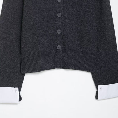 Damen kuschelige Strickjacke mit eleganten Kontrastärmeln Stalluxe
