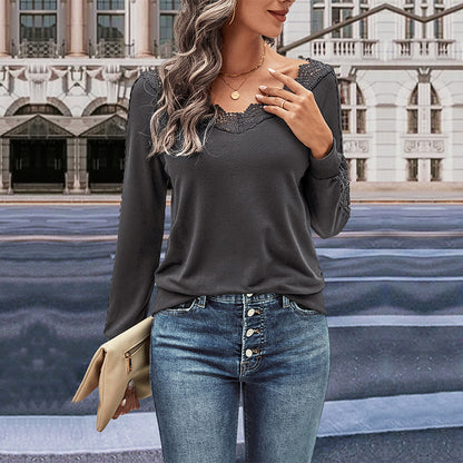 Damen Langarmshirt mit Spitzenverzierung und V-Ausschnitt Stalluxe