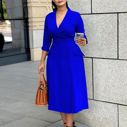 Damen Trenchkleid mit tailliertem Gürtel und luxuriösen Details Stalluxe