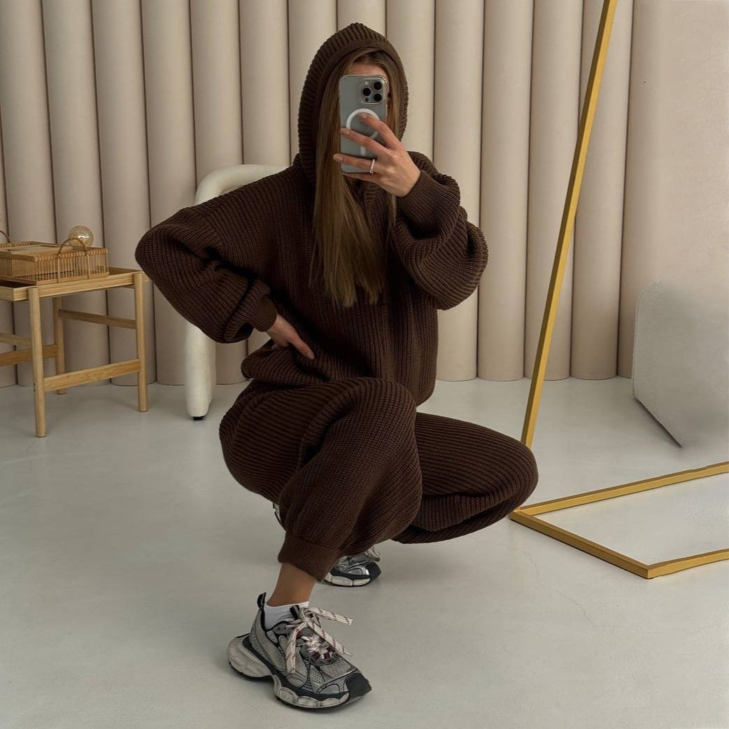 Damen Strickanzug mit lässigem Schnitt und modernem Hoody Stalluxe