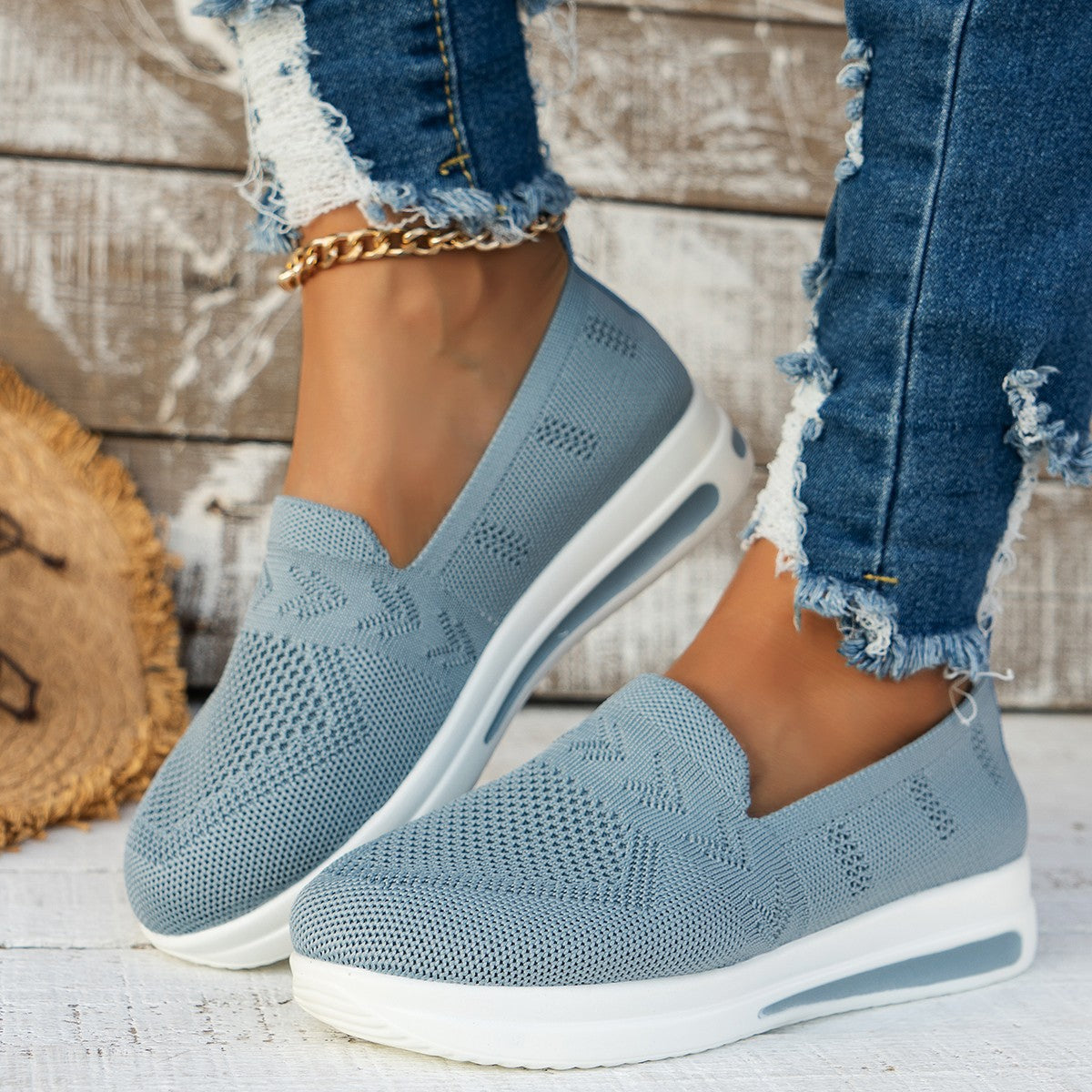 Damen Slip-On Sneakers mit atmungsaktivem Mesh-Obermaterial und gepolsterter Sohle Stalluxe