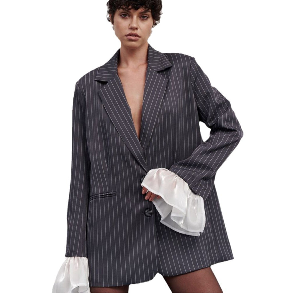 Damen Blazer im eleganten Streifenlook mit voluminösen Ärmeln Stalluxe