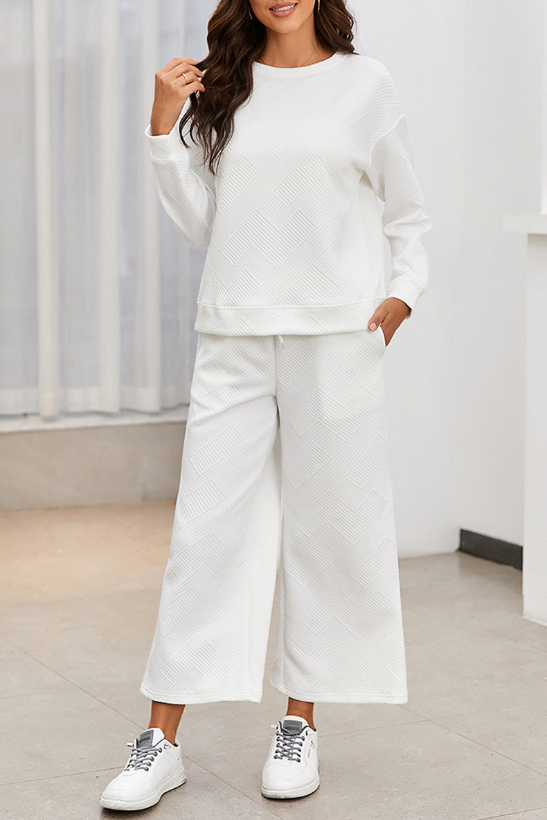 Damen Lounge-Outfit mit elegantem Strukturmuster Stalluxe