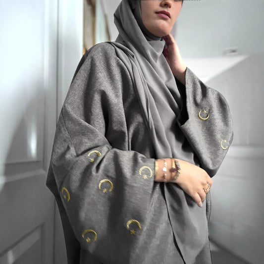 Damen elegante Kaftan-Jacke mit kunstvollen Stickereien Stalluxe