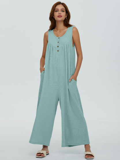 Damen Luftige Jumpsuit mit Knopfdetails und Taschen Stalluxe