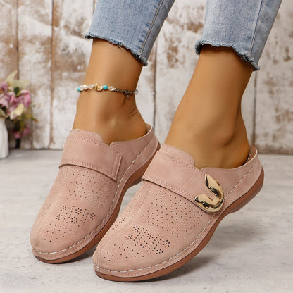 Damen Atmungsaktive Clogs mit modischen Perforationen und verstellbarem Riemen Stalluxe