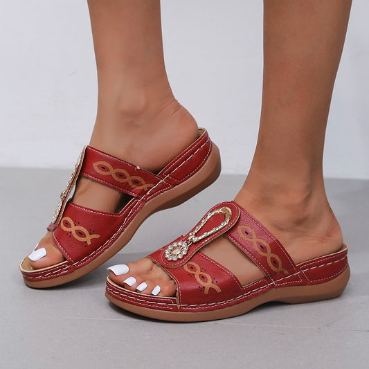 Damen modische Freizeit-Sandalen mit verzierten Riemen und komfortabler Sohle Stalluxe