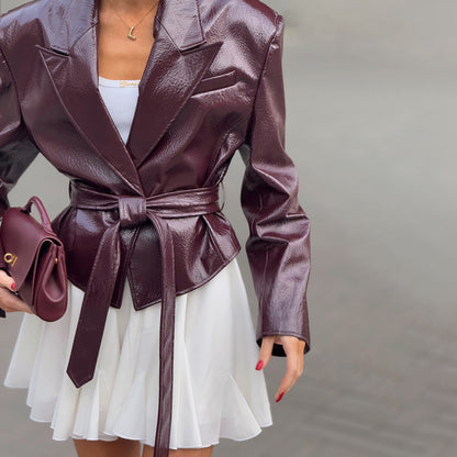 Damen edle, figurbetonte Lacklederblazer mit hochgeschlossenem Kragen und Taillengürtel Stalluxe