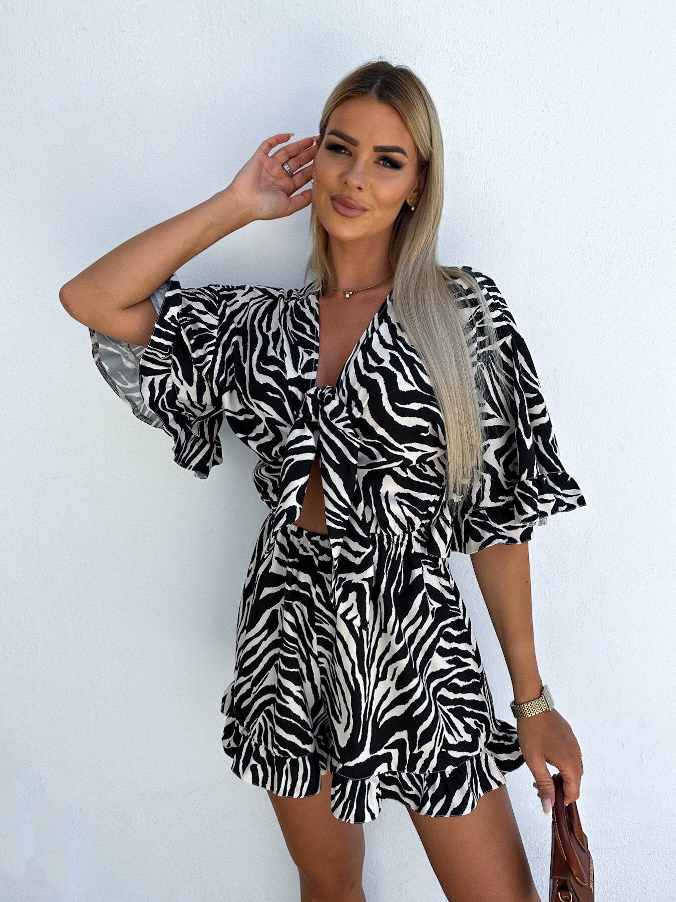 Damen Sommerliches Strandkleid mit floralem Design und Bindedetails Stalluxe