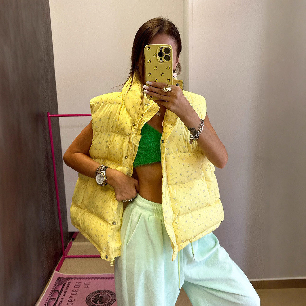 Damen Steppweste mit modischem Kragen und praktischen Taschen Stalluxe