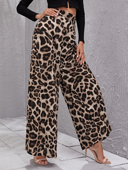 Damen Weitbeinige Hose im trendigen Leopardenmuster Stalluxe