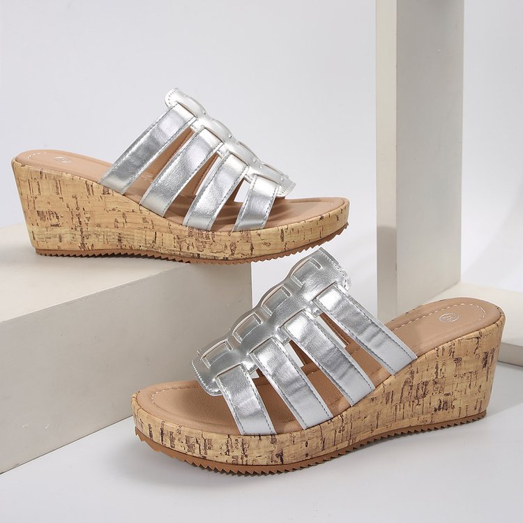 Damen Wedge-Pantoletten mit dekorativen Riemen und komfortablem Fußbett Stalluxe