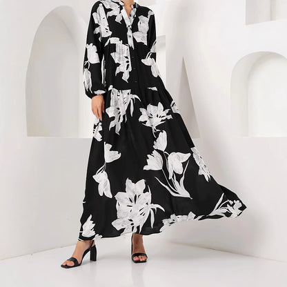 Damen Maxikleid mit floralem Print und elegantem Knopfdesign Stalluxe