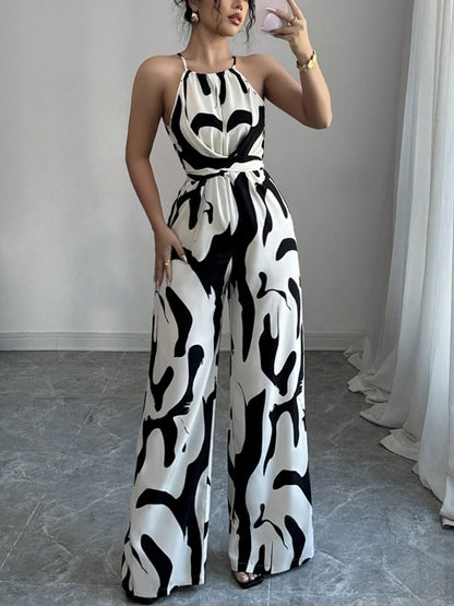 Damen Jumpsuit mit hohem Kragen und eleganter Drapierung Stalluxe