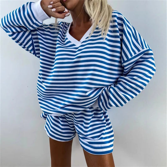 Damen lässiges V-Ausschnitt Sweatshirt und kurze Sporthosen Set Stalluxe