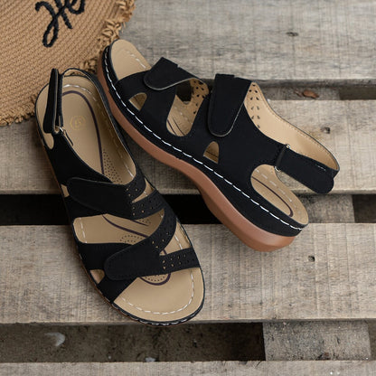 Damen Riemchen-Sandalen mit verstellbarem Verschluss und ergonomischer Sohle Stalluxe