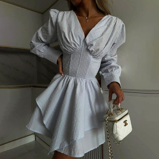 Damen verspieltes Wickelkleid mit voluminösen Ärmeln und asymmetrischem Saum Stalluxe