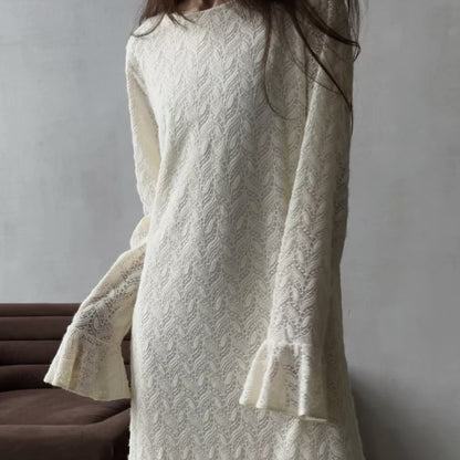 Damen elegantes Spitzenkleid mit weit geschnittenen Ärmeln und femininer Silhouette Stalluxe