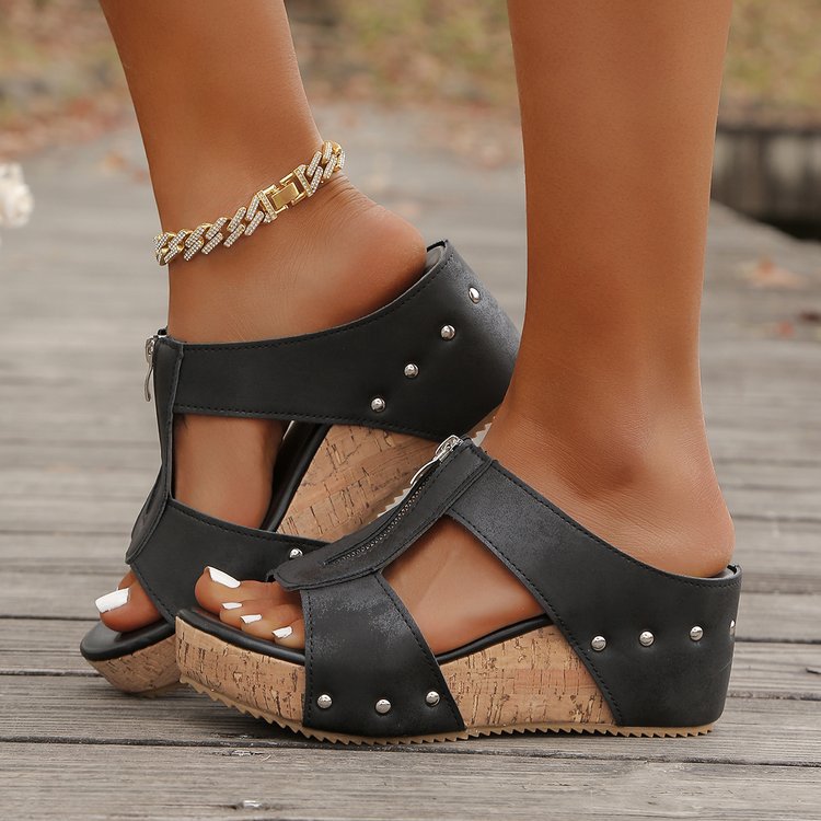 Damen Wedge-Pantoletten mit schickem Zipper und modischen Nieten Stalluxe