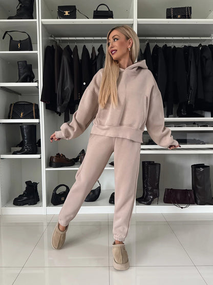 Damen lässiger Hoodie und Jogginghose Set mit elastischem Bund und geräumigen Taschen Stalluxe
