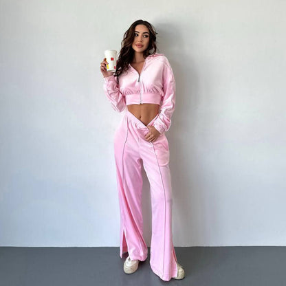 Damen Sportanzug mit cropped Jacke und weitem Bein Stalluxe