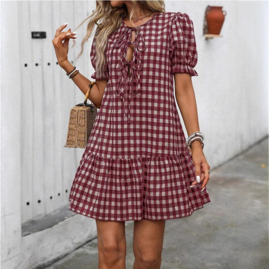 Damen A-linien Kleid mit verspieltem Karo-Design und dekorativem Schnürdetail Stalluxe