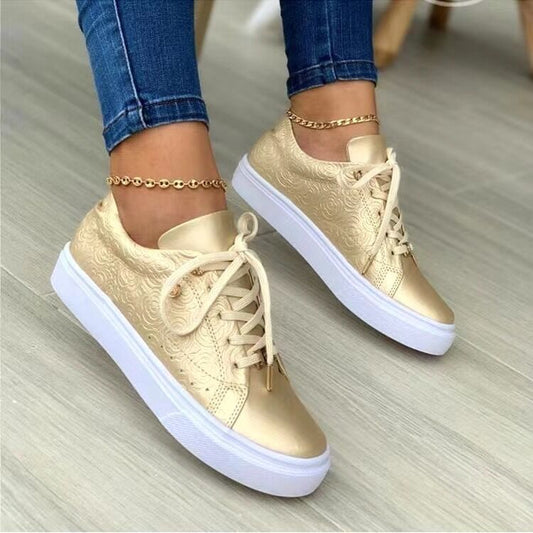 Damen Sneakers mit stilvollem Blütenmuster und glamourösen Akzenten Stalluxe
