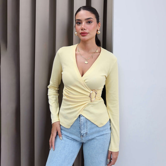 Damen Wickeloberteil mit dekorativem Ringdetail und tailliertem Schnitt Stalluxe