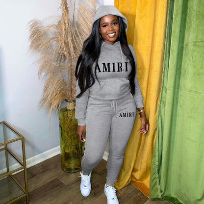 Damen Jogginganzug mit modernem Logo Stalluxe
