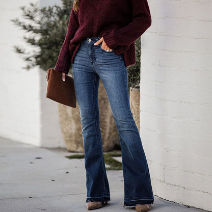 Damen Flared Jeans mit frayed Saum und hohem Bund Stalluxe